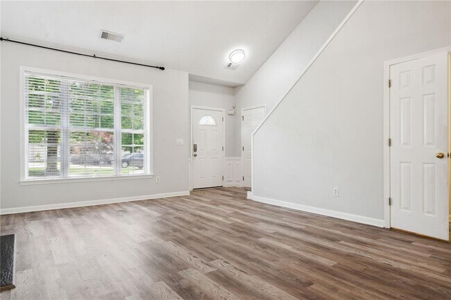 Foto del edificio - 5198 Medlock Corners Dr