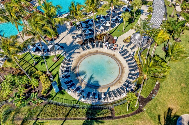 Foto del edificio - 120 Green Point Cir