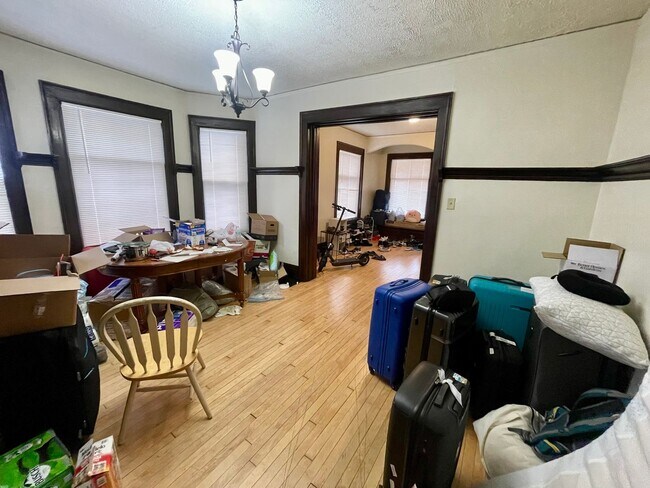 Foto del edificio - 2570 N Murray Ave