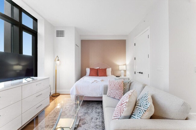 Foto del edificio - 2266 Cropsey Ave