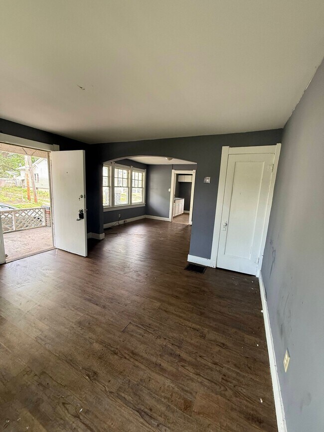 Foto del edificio - 328 N 18th St