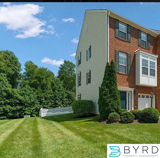 Foto del edificio - 8171 Belton Cir