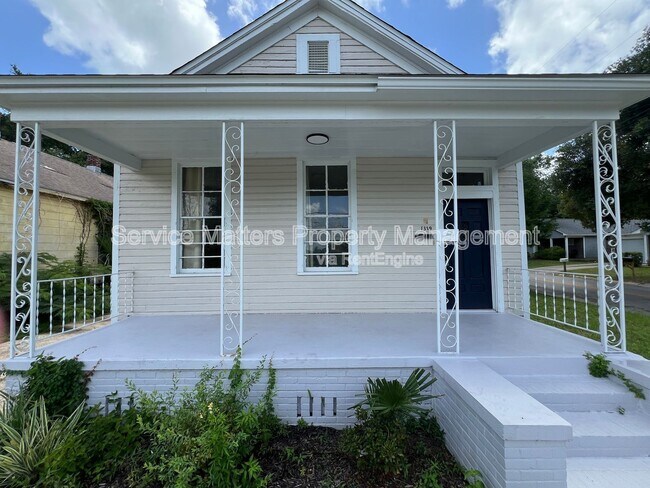 Foto del edificio - 1319 W Jackson St