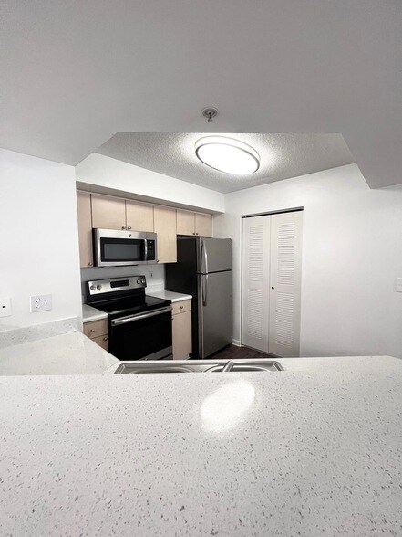 Foto del edificio - 3663 NW Adriatic Ln