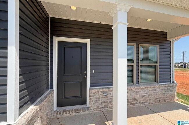 Building Photo - 22869 Dashwood Ln