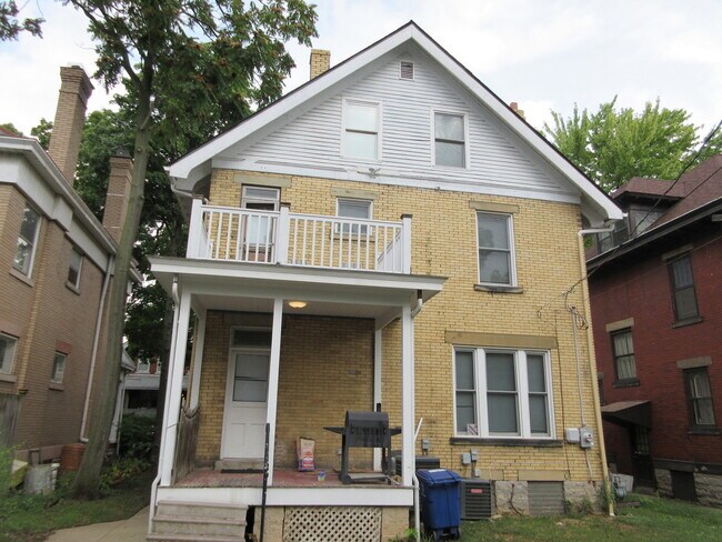 Building Photo - 53 E Northwood Ave