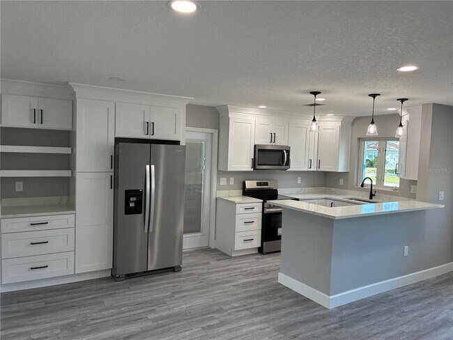 Foto del edificio - 9024 2nd St N