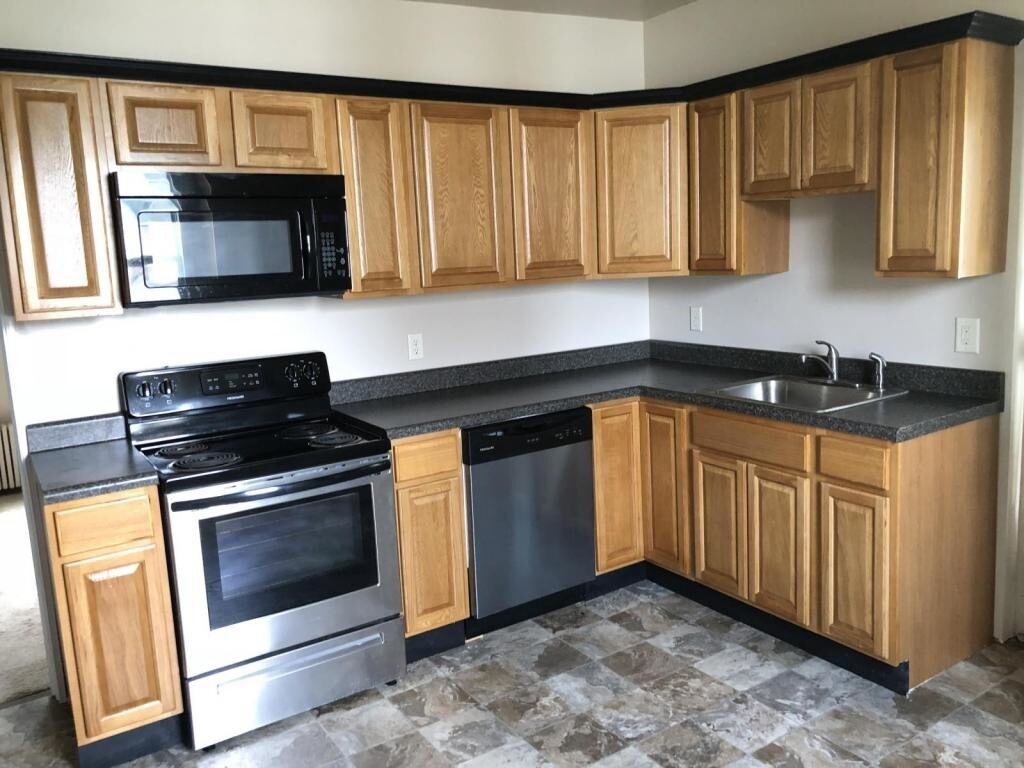 729 Euclid Ave, Temple, PA 19560 House Rental in Temple, PA