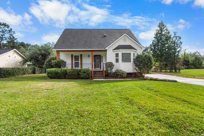 Building Photo - 408 Kemp Dr