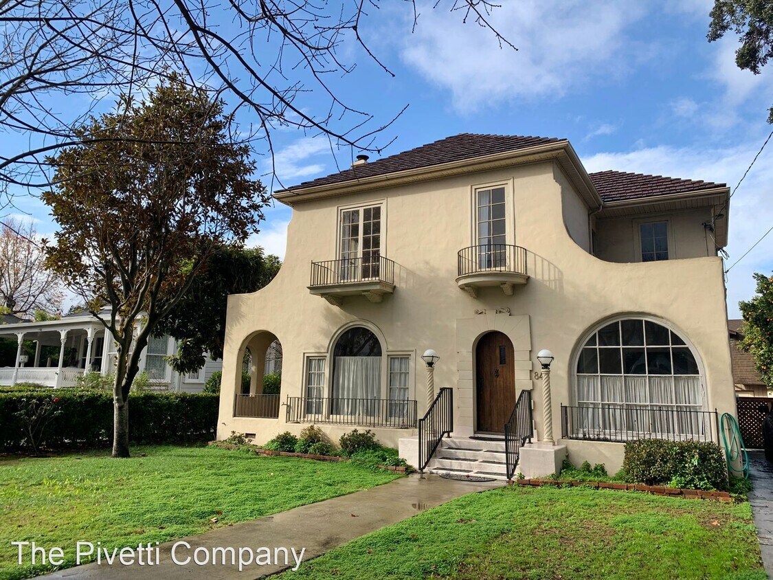Primary Photo - 5 br, 2.5 bath House - 848 Monterey Street