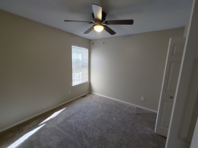 Building Photo - 7553 Barn Owl Dr