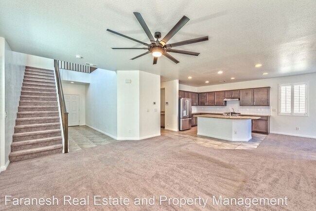 Building Photo - 4 br, 3 bath House - 10542 Saguaro Blossom St