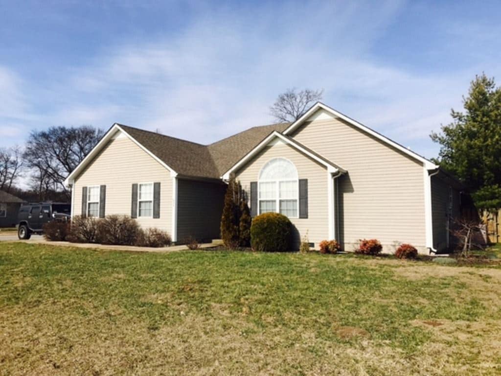 Building Photo - 424 Red Maple St