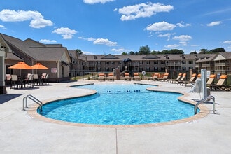 Building Photo - Cove at Pine Ridge