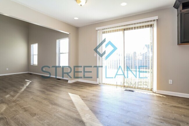Foto del edificio - REDUCED!