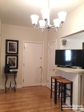 Building Photo - 16 Royce Rd