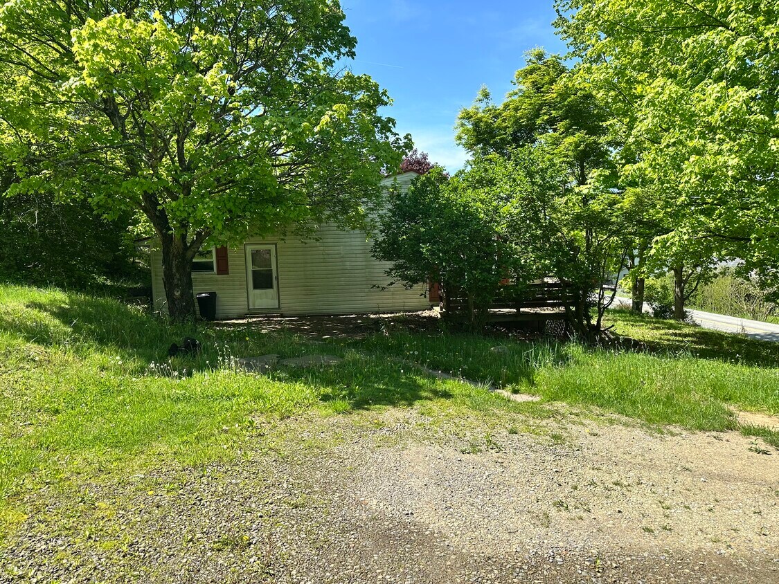 Primary Photo - 4955 Bulltown Rd