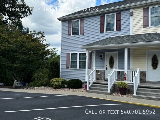 Foto del edificio - 1131 Lincolnshire Dr