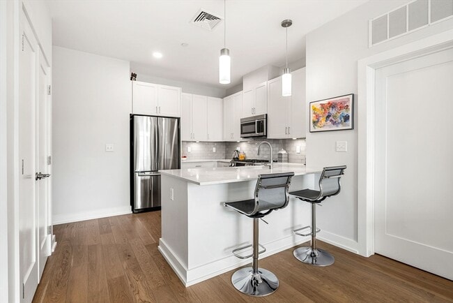 Foto del edificio - 65 Washington St