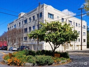 Building Photo - 2091 California St