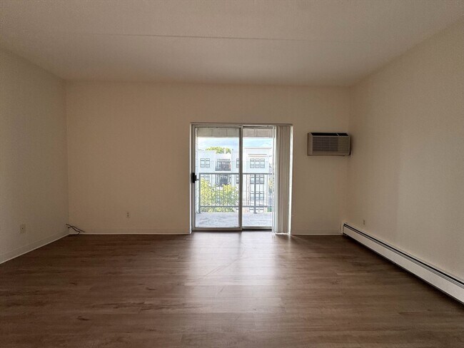 Foto del edificio - 580 Salem St