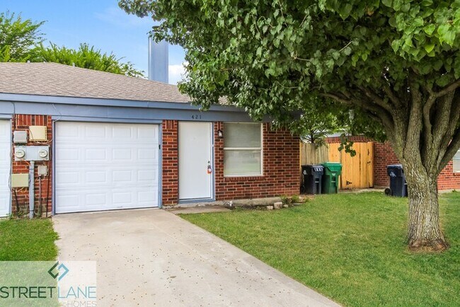 Foto del edificio - Charming 3 Bedroom in Denton!