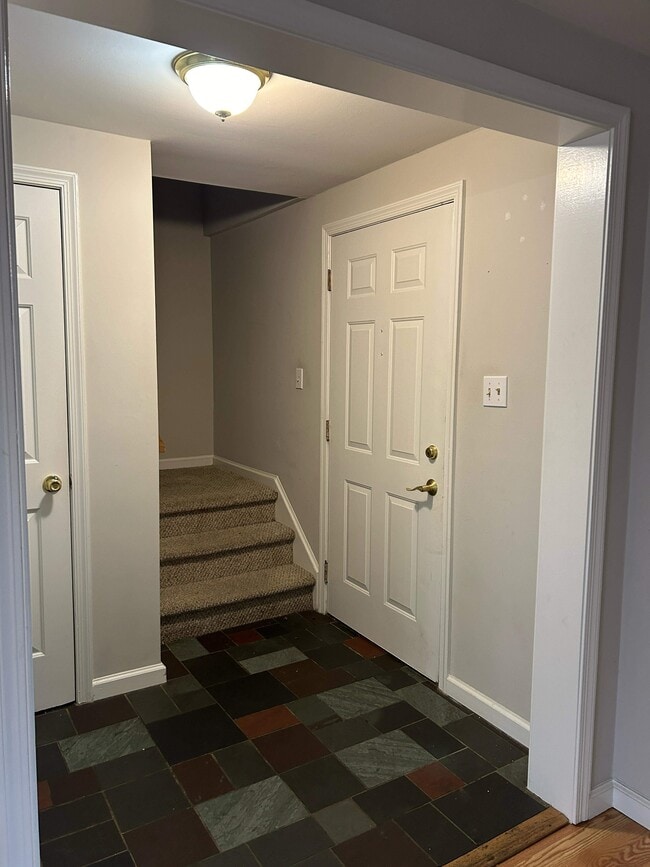 Foto del edificio - 10 Wells Woods Ln