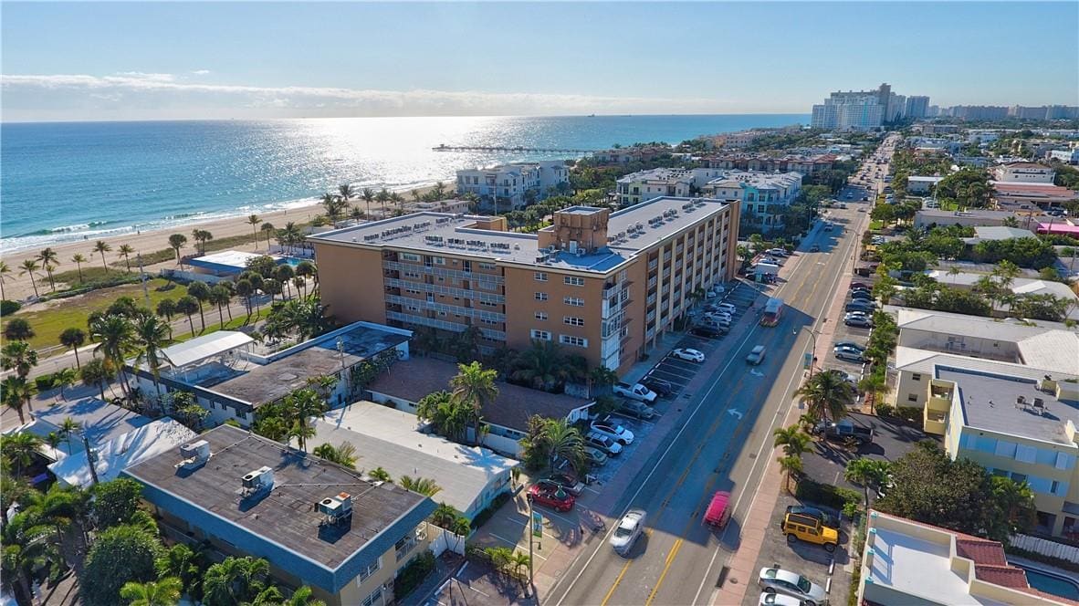 Primary Photo - 4540 N Ocean Dr