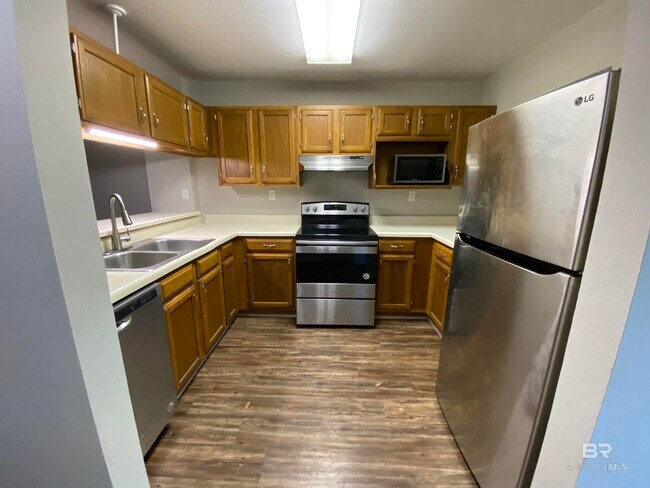 Foto del edificio - 20 Summer Oaks Dr