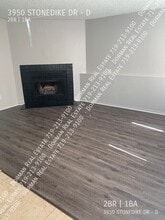 Building Photo - 3950 Stonedike Dr