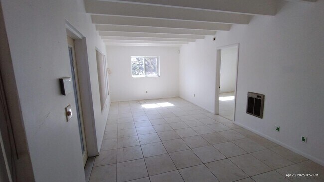 Foto del edificio - 1520 Lake Ave