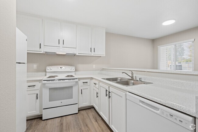 Interior Photo - Pepperwood Knoll Apartments