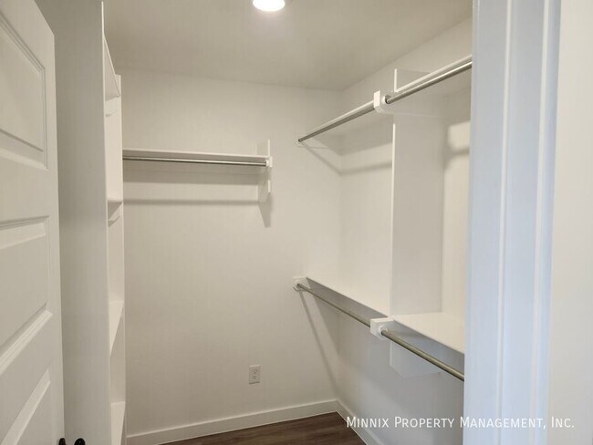 Building Photo - 3412 Tiffin Ave