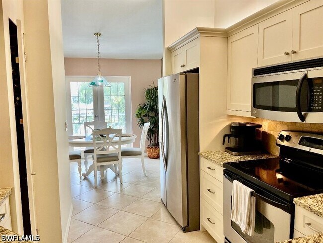 Foto del edificio - 853 Tanbark Dr