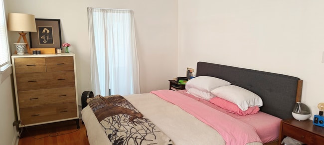 Bedroom 1 - 5210 W Cullom Ave