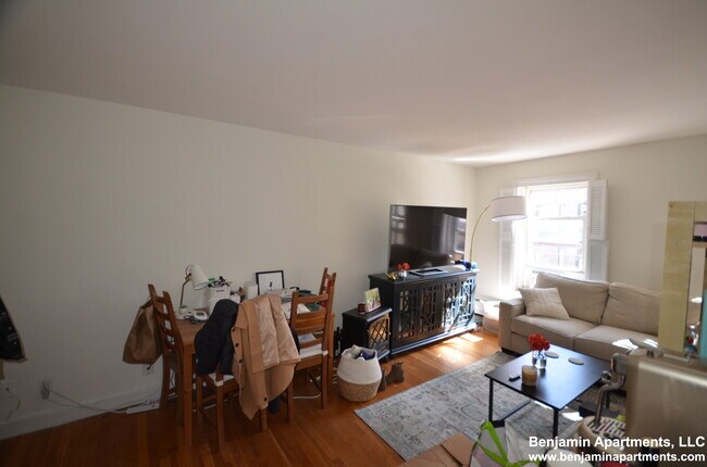 Foto del edificio - 515 Beacon St