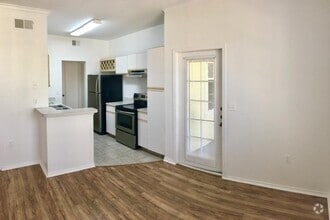 Building Photo - 2600 Robert Trent Jones Dr