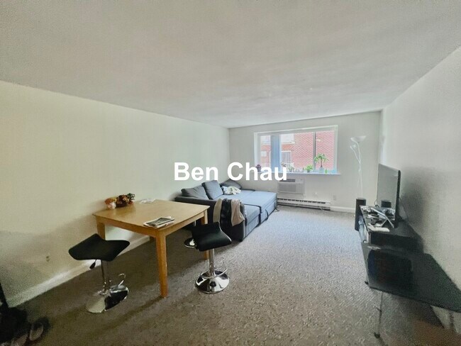 Foto del edificio - 94 Beacon St
