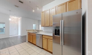 Building Photo - 7060 Deer Lodge Cir