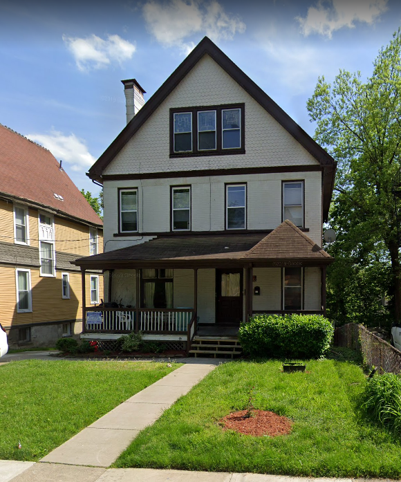 Foto del edificio - 847 Hutchins Ave