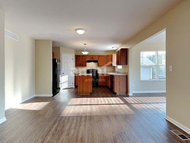 Foto del edificio - 7638 Sandstone Trl