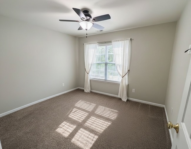 Building Photo - 12018 Royal Castle Ct