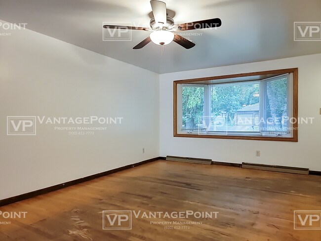 Building Photo - 1785 Aspen Ln