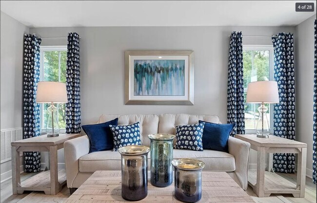 Foto del edificio - 5528 Addison Gate Dr