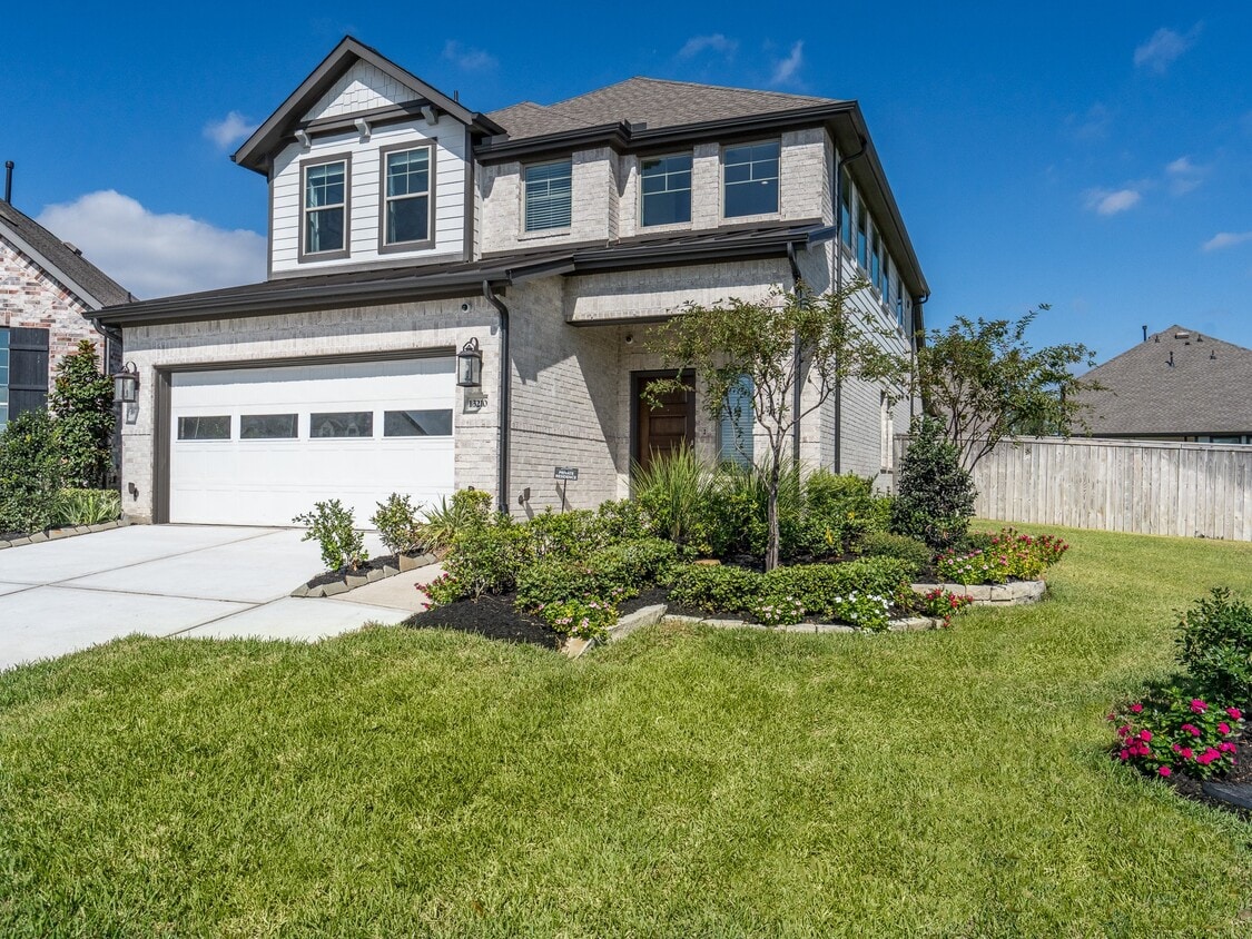 Foto principal - 13210 Wood Leaf Pk