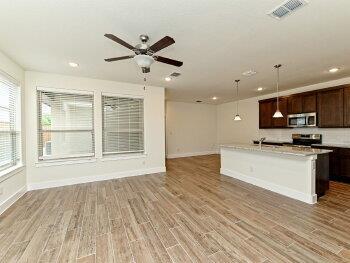 Foto del edificio - 432 Parkline Dr