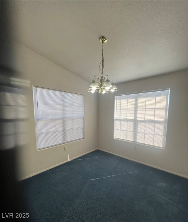 Building Photo - 520 Arrowhead Trail