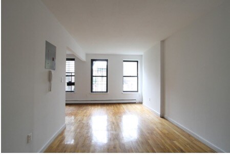 Primary Photo - 232 54th St
