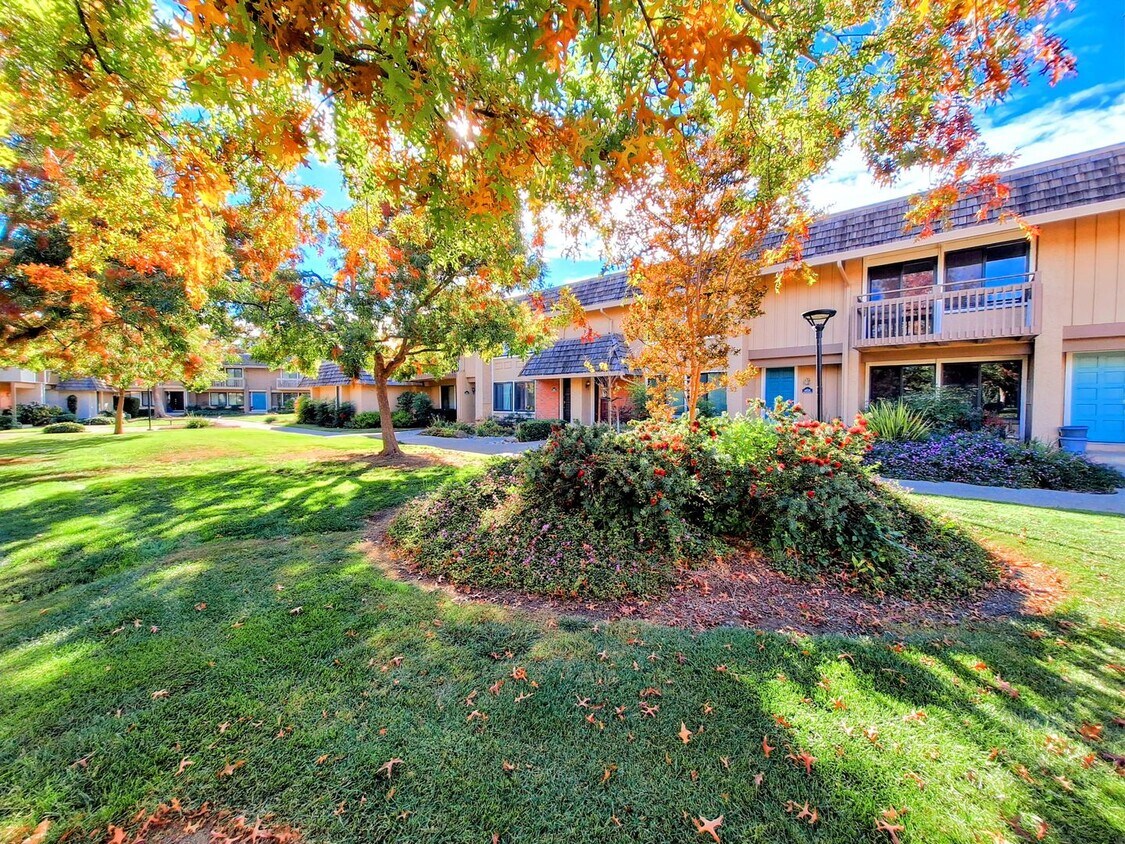 Foto del edificio - 4628 Adobe River Ct