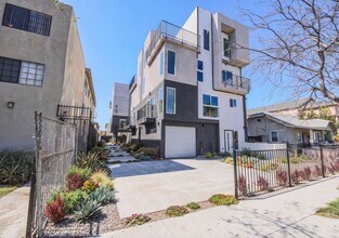 Building Photo - 5263 Cartwright Ave